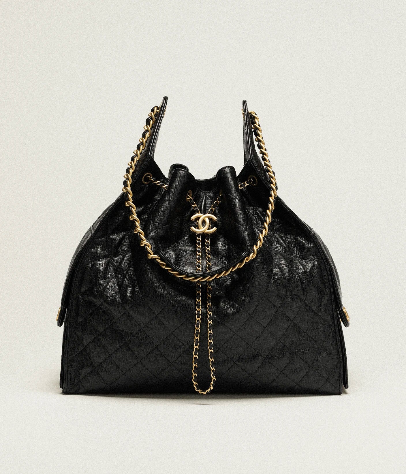 Chanel 22 Drawstring Bucket Bag – Quilted Leather