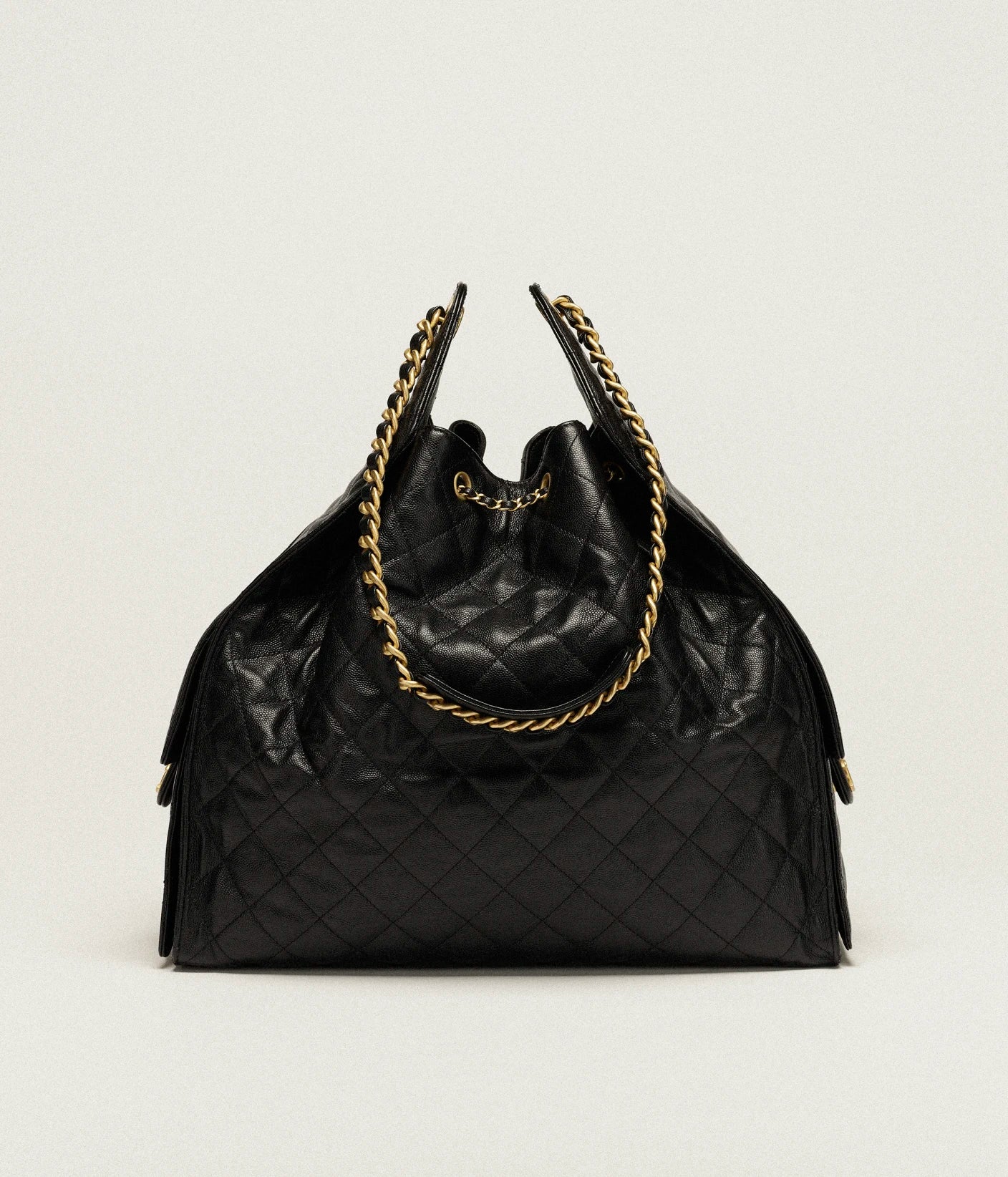 Chanel 22 Drawstring Bucket Bag – Quilted Leather