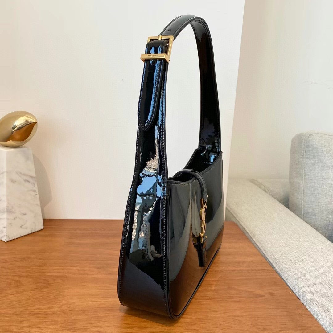 Saint Laurent Le 5 à 7 Shoulder Bag – Patent Leather