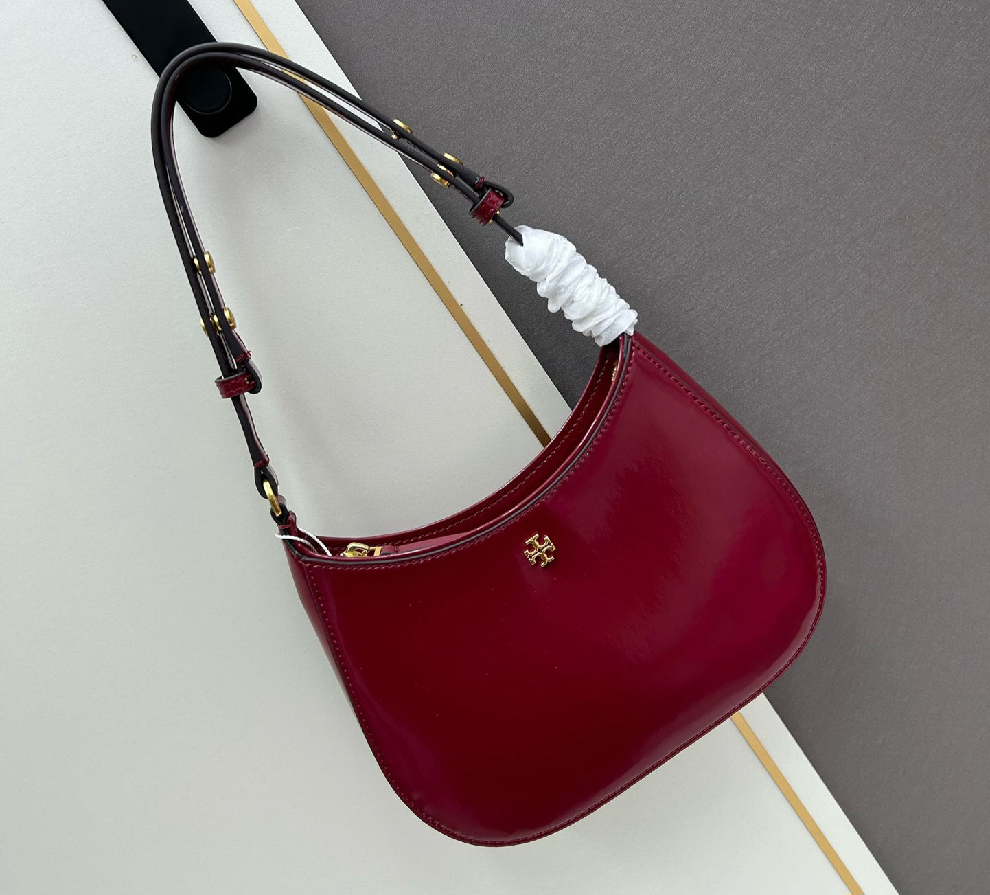 Tory Burch Emerson Mini Crescent Hobo Bag – Textured Leather