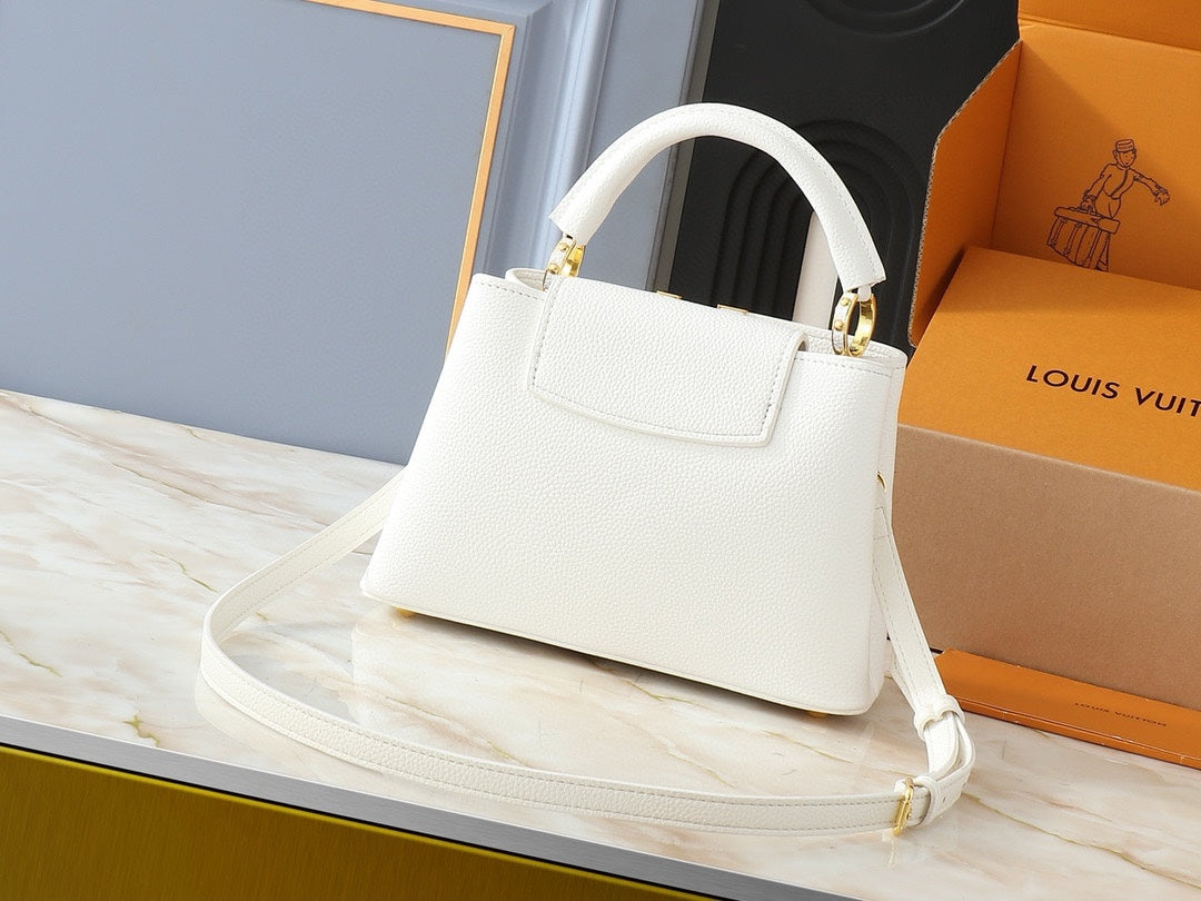 Louis Vuitton Capucines BB – Taurillon Leather