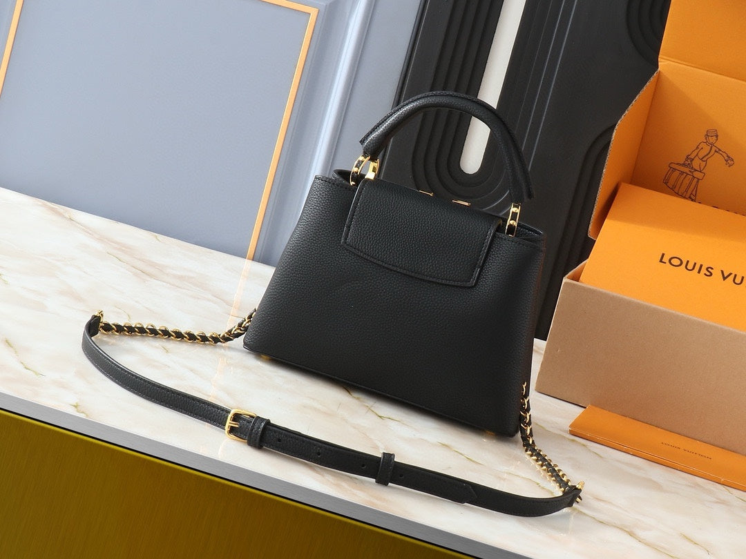 Louis Vuitton Capucines BB – Taurillon Leather